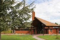 Picture of the front of Weeley Crematorium