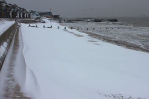 Snowy winter's day at Walton Beach